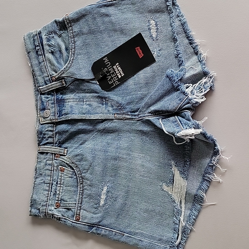 Levi's premium wedgie shorts